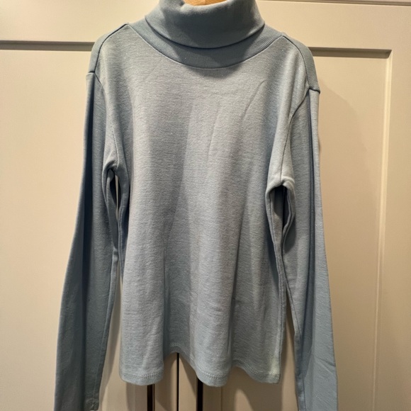 Gap girl’s Holiday sparkle skirt and top outfit - Picture 7 of 16